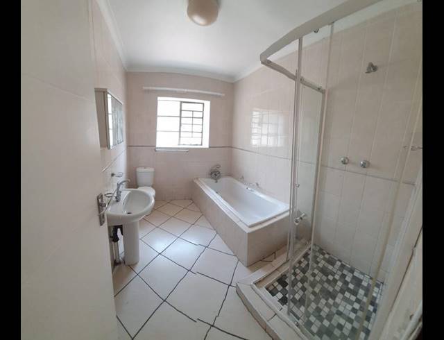 3 BEDROOM PROPERTY TO RENT IN BRENTHURST